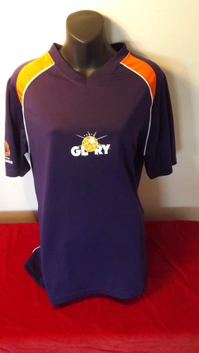 PERTH GLORY OFFICIAL SUPPORTERS SHIRT IN GREAT CONDITION SIZE L