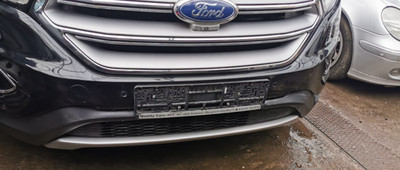 Stoßstange vorne mit PDC und Nebellampen  Ford Edge II Bj. 2016