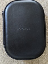BOSE QuietComfort Headphones Carrying Hard Shell Case. Used. Clean. No damage.