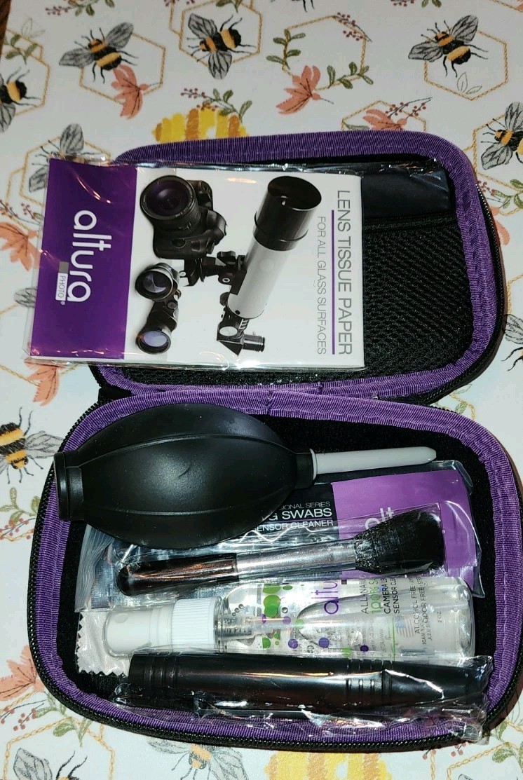 Altura Photo Camera & Lens Cleaning Kit for DSLR Lenses, APS-C Sensors and LCD