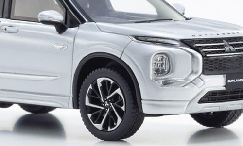 Kyosho Original 1/43 Mitsubishi Outlander White Finished Product - Picture 4 of 8