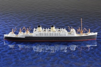 Dominion Monarch    Hersteller Albatros 172  , 1:1250 Schiffsmodell