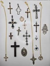 Vintage & Modern Pendants Costume Jewellery Crosses Bits & Bobs JOBLOT- 19 ITEMS