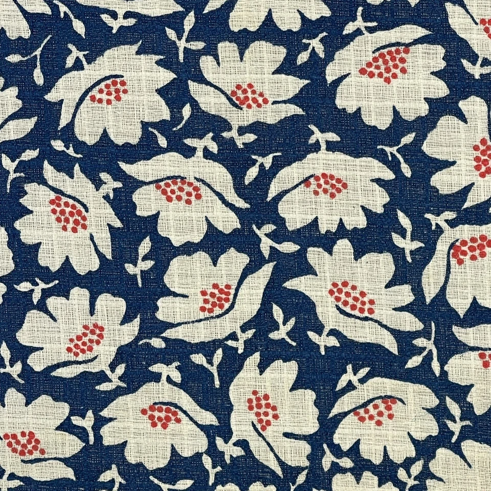 Vtg 70s Retro Floral Fabric Flowers Semi Sheer Weave Blue White Red 49" x 44" - Image 4 of 4