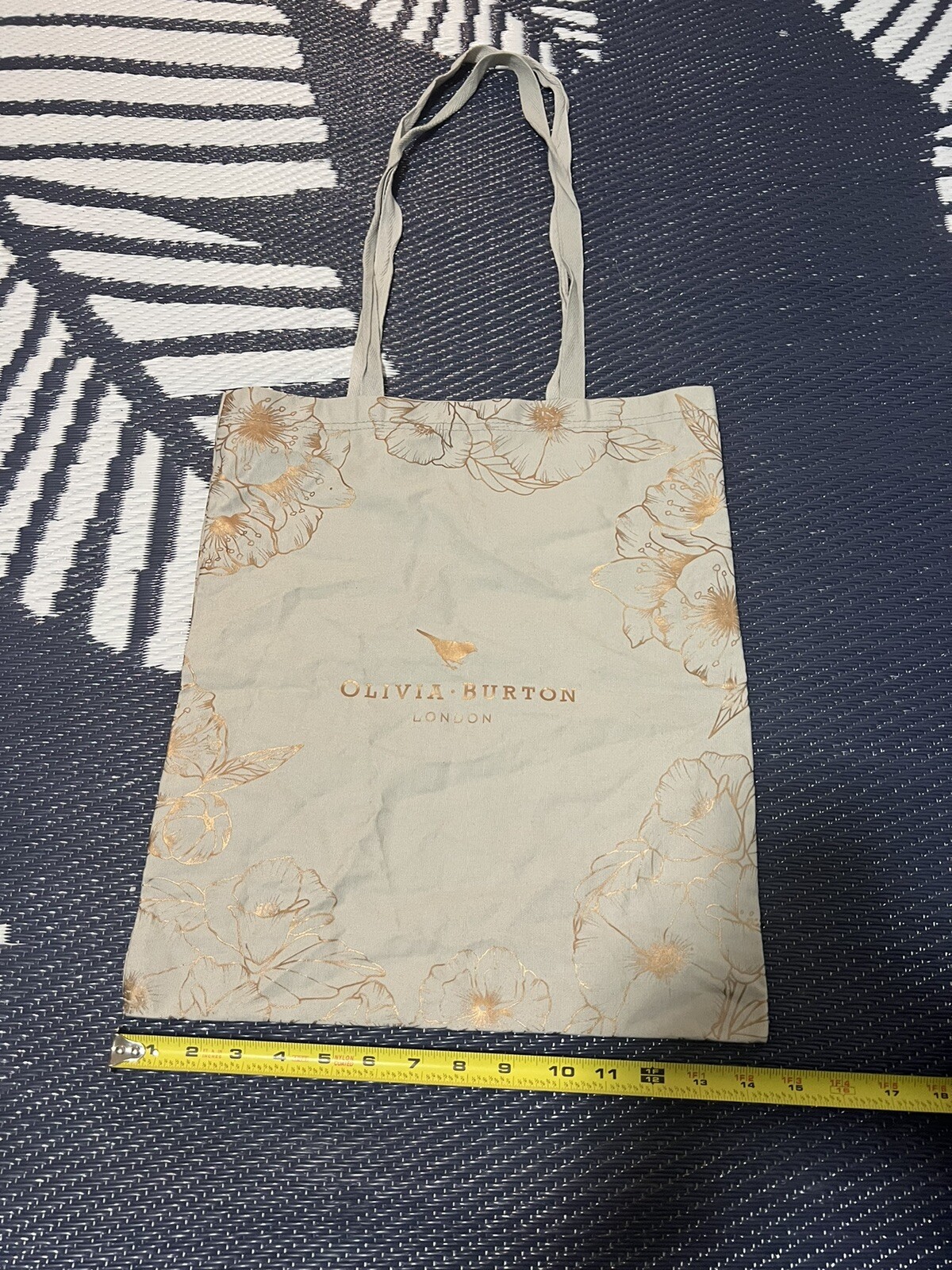 Picture 2 of 16
