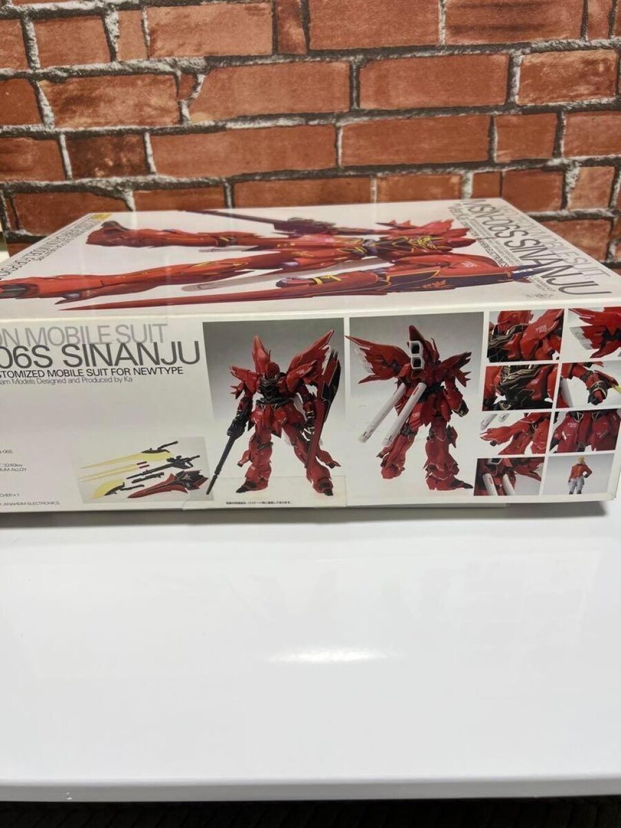 MG 1/100 MSN-06S SINANJU Ver Ka Plastic Model Kit Gundam UC MG 1/100 MSN-06S SINANJU Ver Ka Plastic Model Kit Gundam UC