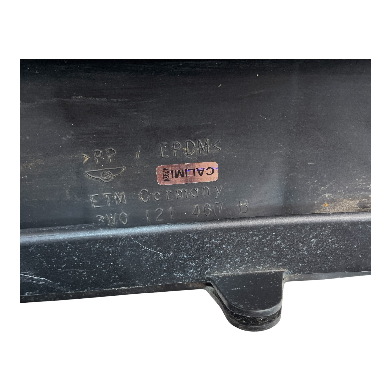 Bentley Continental GT 2003-2011 Front left air duct shroud OEM 3W0121467B