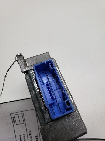 1998 1999 Mazda 626  ECM SRS Under Control Module  OEM GD7A-57K30A - Image 4 of 4