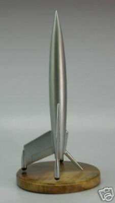 Luna Destination Moon Spacerocket  Desktop Wood Model Regular Free Shipping New