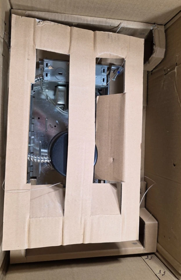 WAC Lighting HR-3LED-H18D1-ICA Tesla 3 英寸全新建筑密封外壳... — 第 4/4 张图片