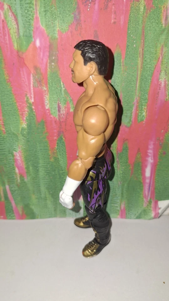 Boneco de ação WWE Eddie Guerrero Mattel Elite Wrestling Series 95 Chase Variant - Imagem 4 de 4