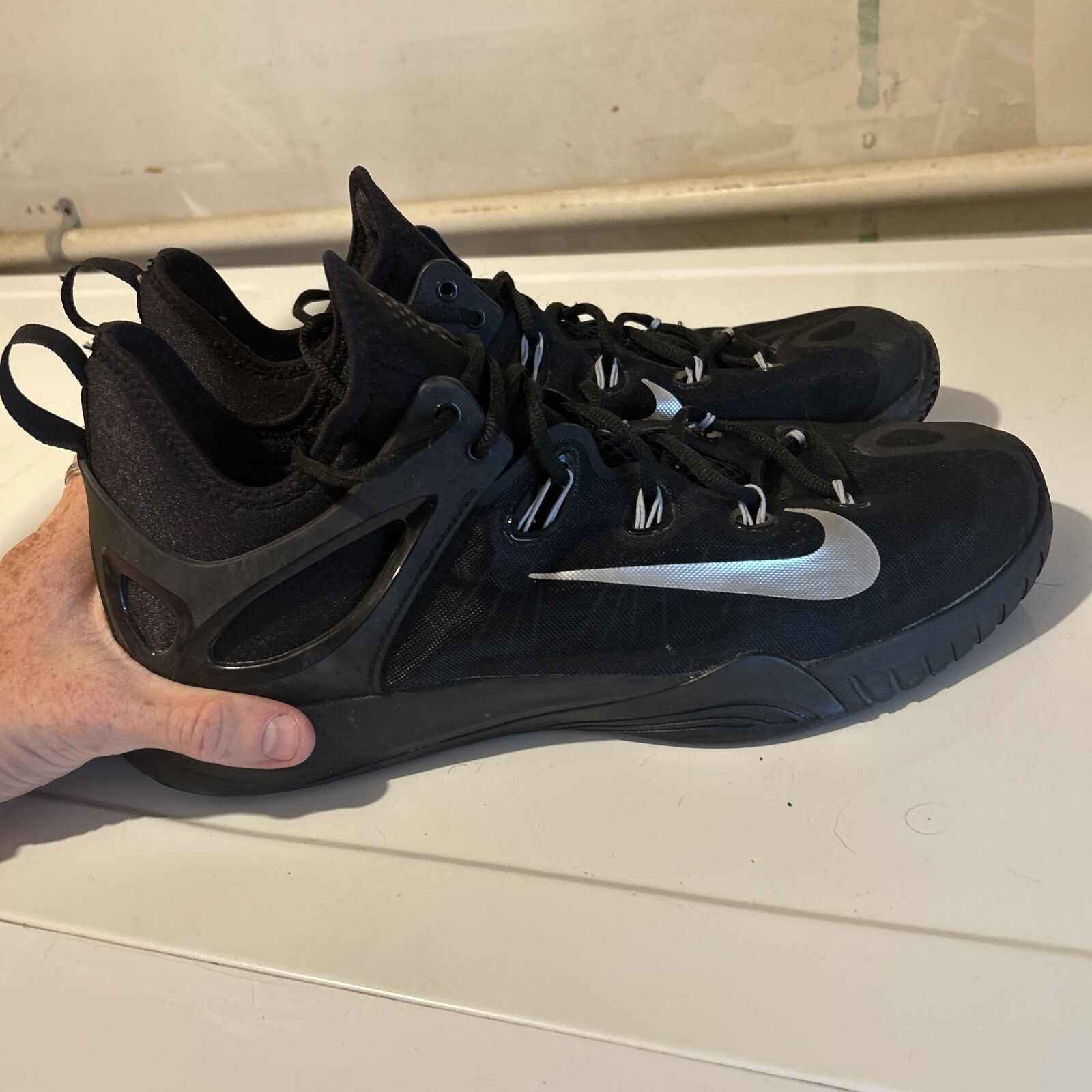 Nike Zoom Hyperrev 2015 Men's Size 14 Black Lace Up Basketball Shoes NEW