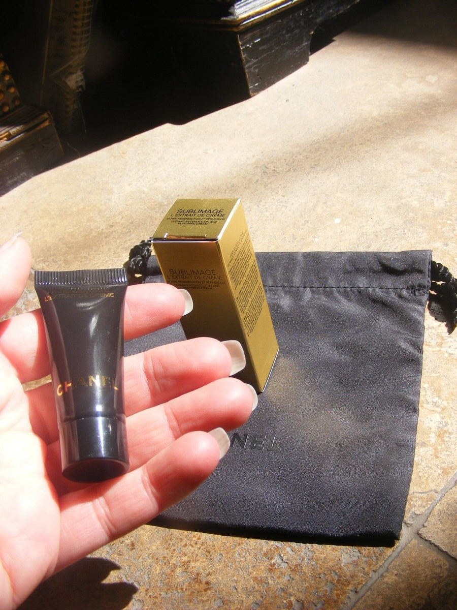 CHANEL one mini Sublimage L'Extrait de Creme 5 ml with Black