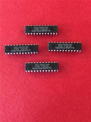 ROBERTSHAW 053-00131-00  PACKAGE 24 PIN DIP IC  ( Qty 2 ) *** NEW ***