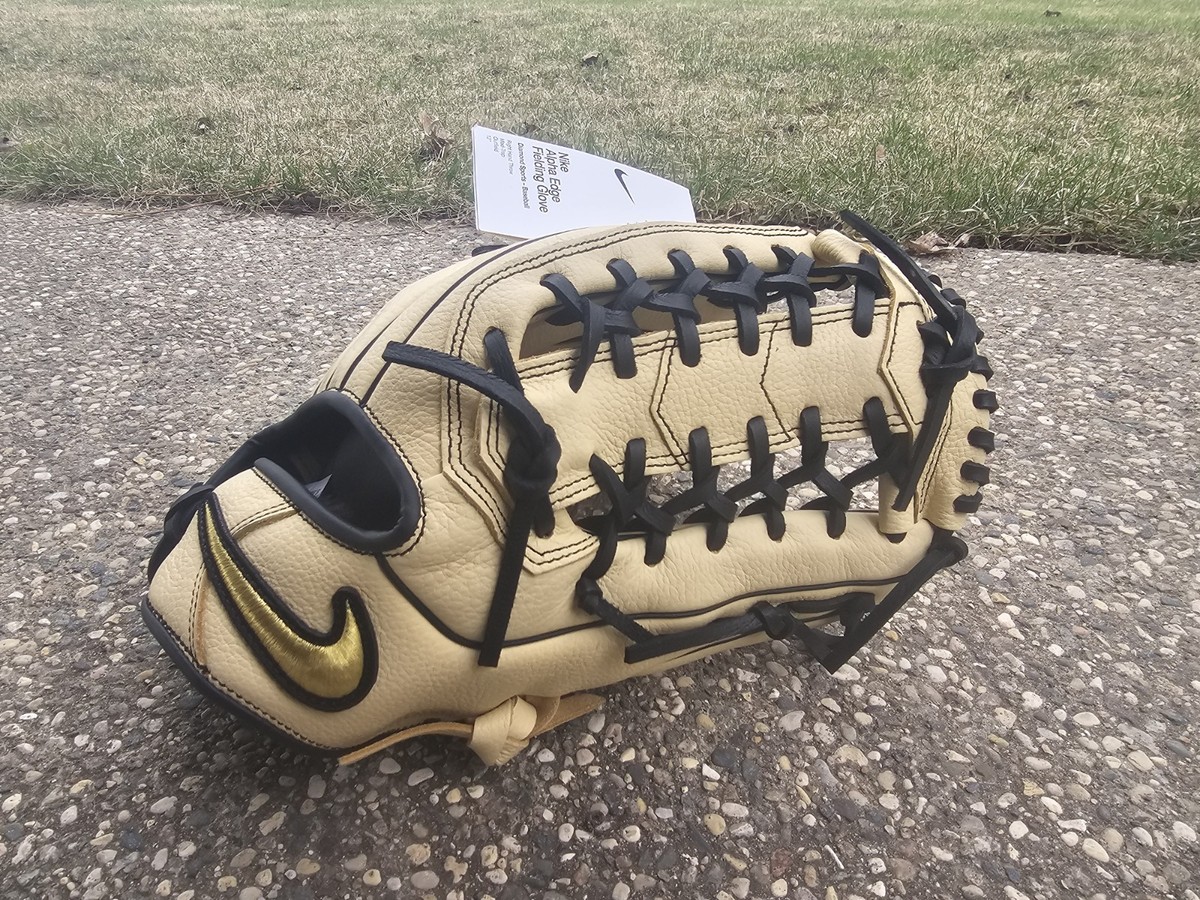 Nike Alpha Edge Fielding Glove Adult 12