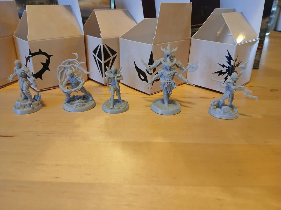 Crimson Scales Miniature Box Set ×2 Gloomhaven Fan Expansion Content - Image 2 of 4