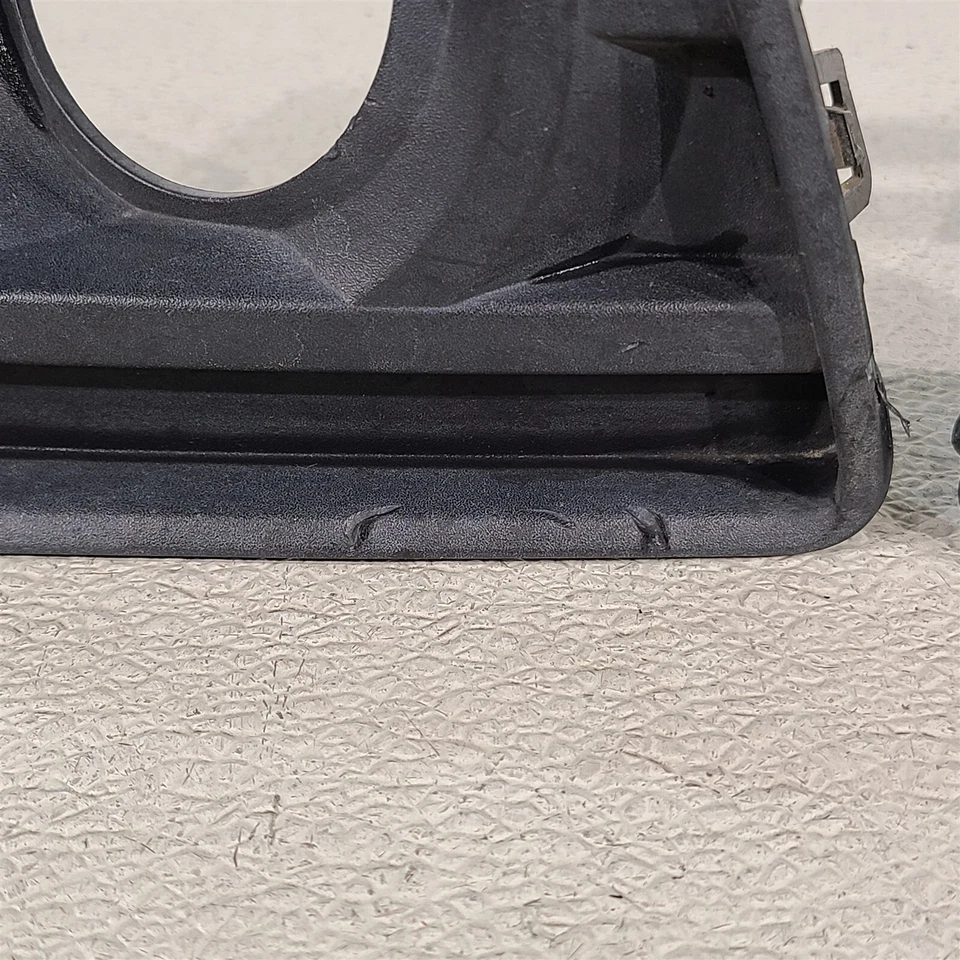 Juego de bisel antiniebla 14-15 Camaro Ss par Lh Rh Aa7390 Foto 3 de 4