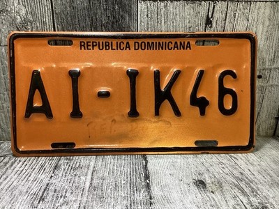 Vintage Republica Dominicana License Plate # AI-IK46 (SC1) 