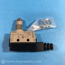 Omron SHL-Q2255 Limit Switch Snap Action Roller Plunger FNIP