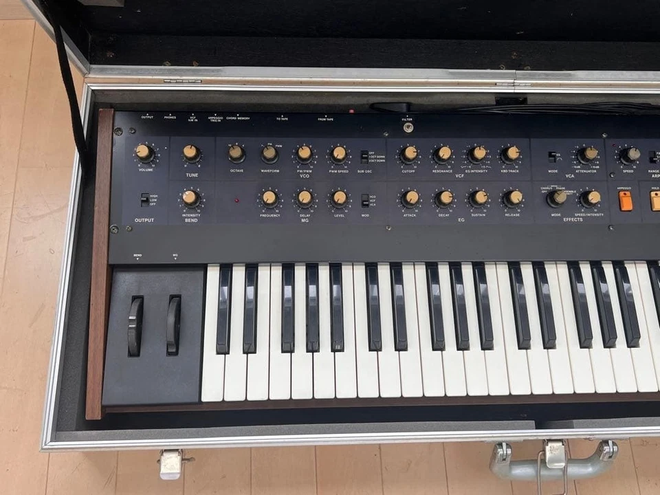 "Needs Repair"Korg Polysix PS-6 Synthesizer 61-Key Japan Vintage w/Hard case - Image 4 of 4