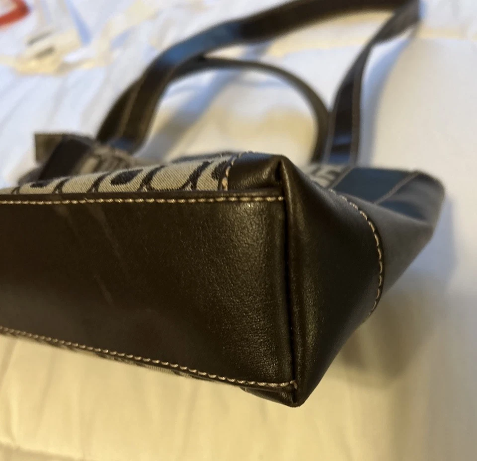 Liz&Co Cartera Bolso de Mano Hombro Marrón Plata Herrajes Cremallera y Bolsillos Foto 3 de 4