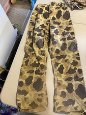 Pre-owned Cabela  s Goretex camo pants men  s medium
