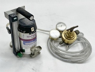 Vaporizador de isoflurano Drager Vapor 19.1 con regulador de oxígeno Victor SR450D