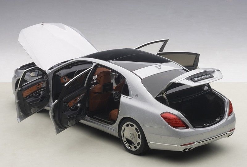 AUTOART MERCEDES BENZ MAYBACH S CLASS S600 SILVER 1:18 *New Item