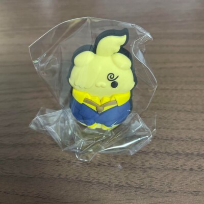 Capsule Toy One Piece Cat Rubber Mascot Sanji