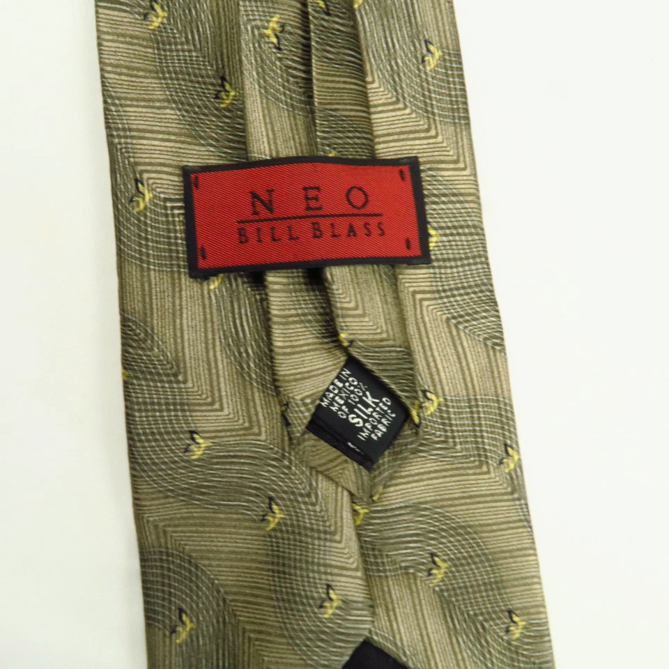 NEO Bill Blass Para Hombres Remolinos Dorados Rayas Zig Zags Marrón Foulard 61"x4" Largo Foto 3 de 4