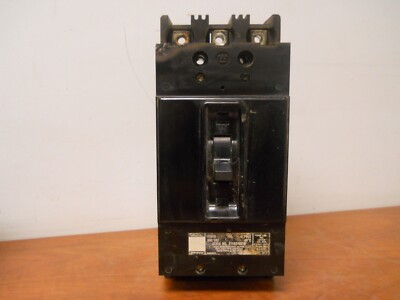 TESTED F3070 70A 3P 600V WESTINGHOUSE CIRCUIT BREAKER corner chip USED CLEANED