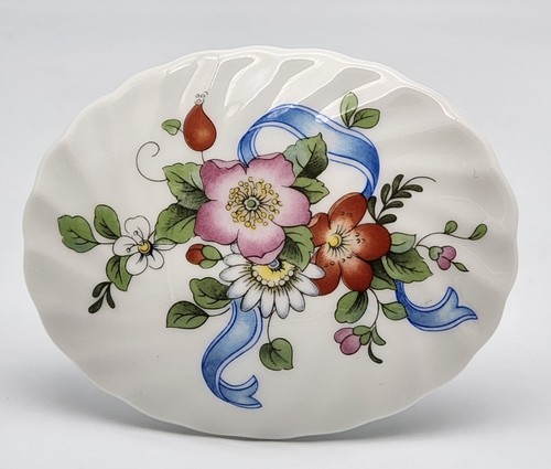 Wedgwood Ribbon Cascade Trinket Box 11cm x 8.5cm Oval 1994 Vintage - Photo 7/17