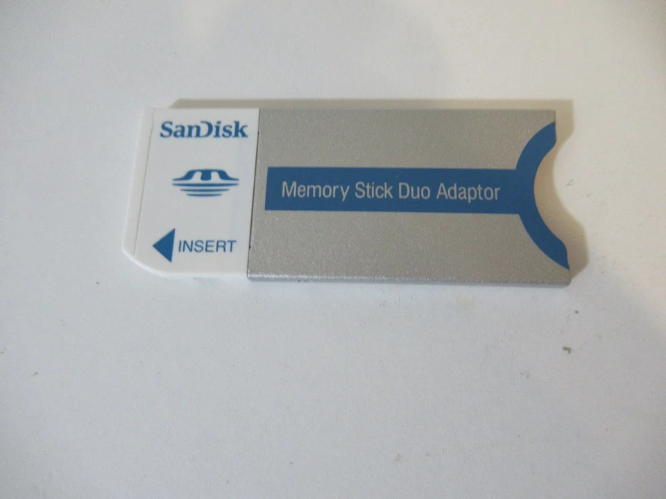 SanDisk Memory Stick Duo Adapter Genuine New Old Stock - Image 2 of 4