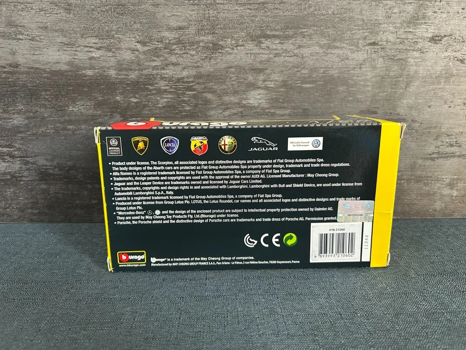 VW VOLKSWAGEN SCIROCCO MKIII Scala 1/24 BBURAGO Burago modello METALLO DIE CAST - Immagine 4 di 4