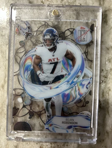 2025 Topps Signature Bijan Robinson Base (RAW)