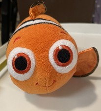 Ty Sparkle Disney Finding Nemo Plush Stuffed Toy Lucky Fin NEW