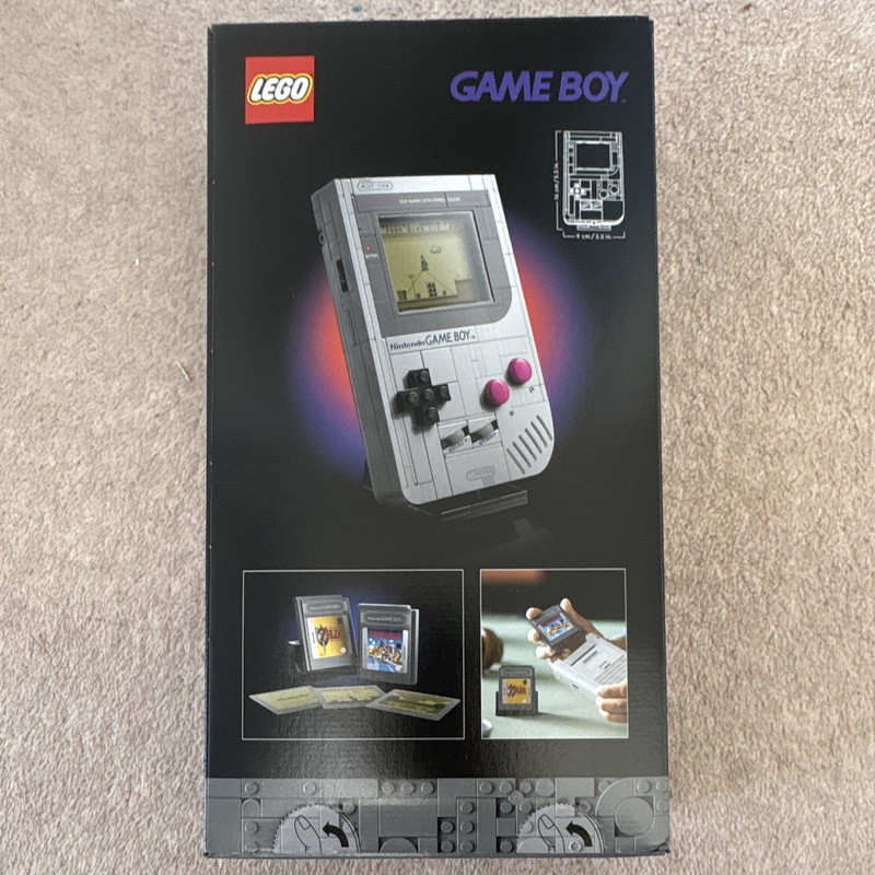 LEGO Game Boy 72046 Super Mario Nintendo Set 421 Pieces 18+ Display Stand Box
