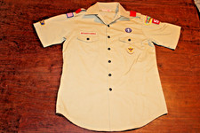 Boy Scouts of America BSA Men's Shirt Tan Medium Sewn Patches Short Sleeve