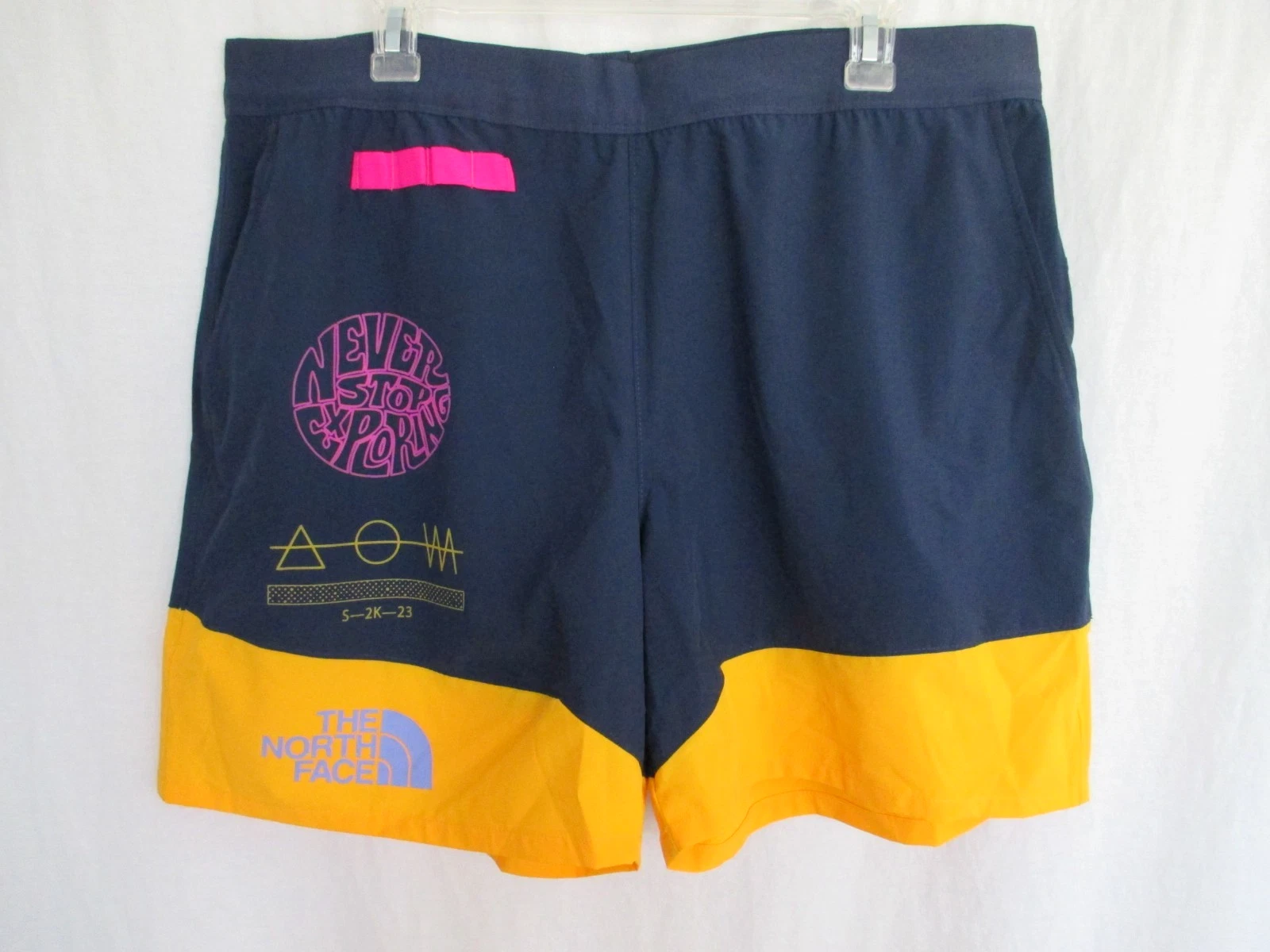 The North Face Trailwear OKT Trail Shorts XL Navy & Gold Polyester & Elastane