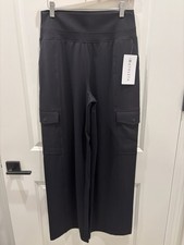 Athleta Venice High Rise Cargo Wide Leg Pant Black Size M NWT Retails 119