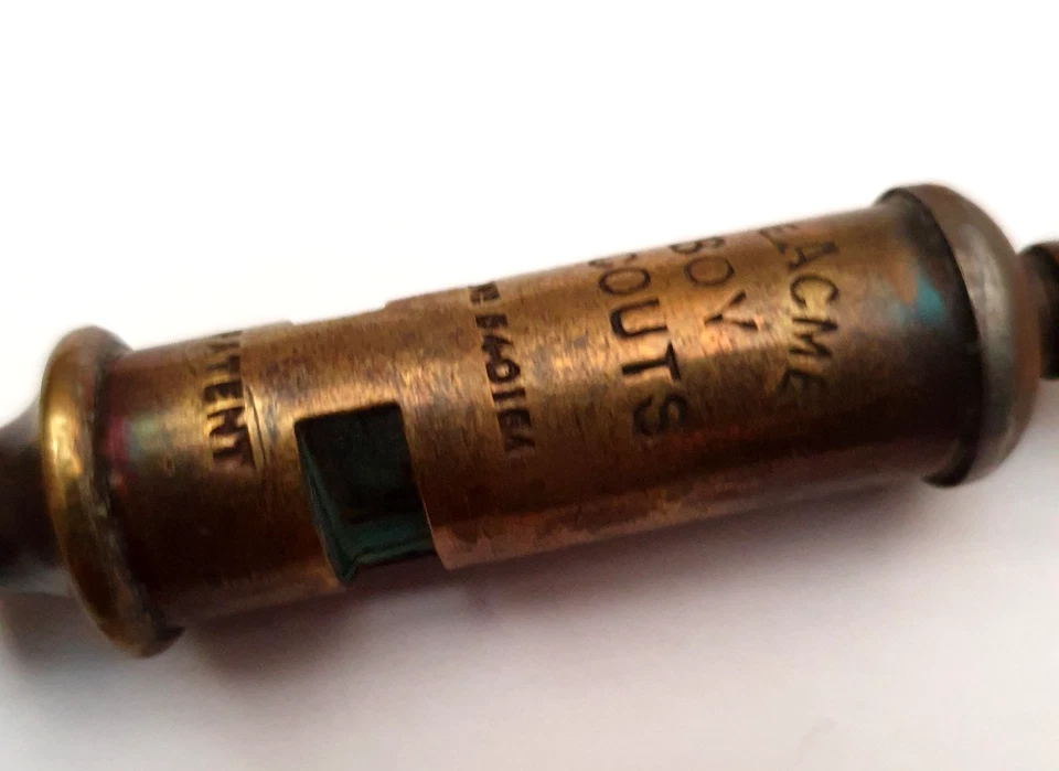 Brass Original Vintage 1920’s Acme Boy Scouts General Service Whistle. scarce - Image 3 of 4