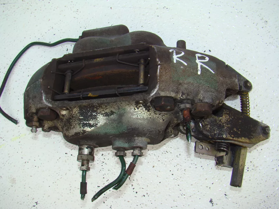 ROLLS ROYCE BRAKE CALIPER REAR WHEEL PASSENGER SILVER SPUR eBay #9 ROLLS ROYCE BRAKE CALIPER REAR WHEEL PASSENGER SILVER SPUR eBay