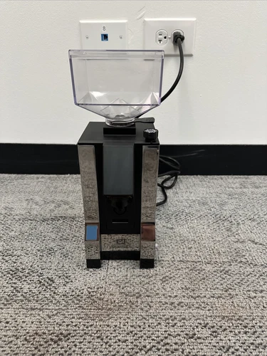 Eureka Mignon Silenzio (chrome/black) Coffee Grinder