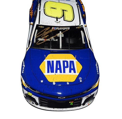 AUTOGRAPHED 2020 Chase Elliott #9 PHOENIX WIN Raced Version 1/24 Diecast Car COA - Picture 3 of 4