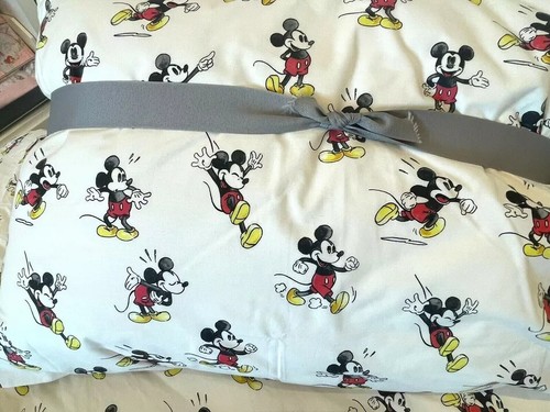 Pottery Barn Disney Mickey Mouse PILLOWCASE SHAM holiday Peanut SET 2 z - Picture 8 of 10