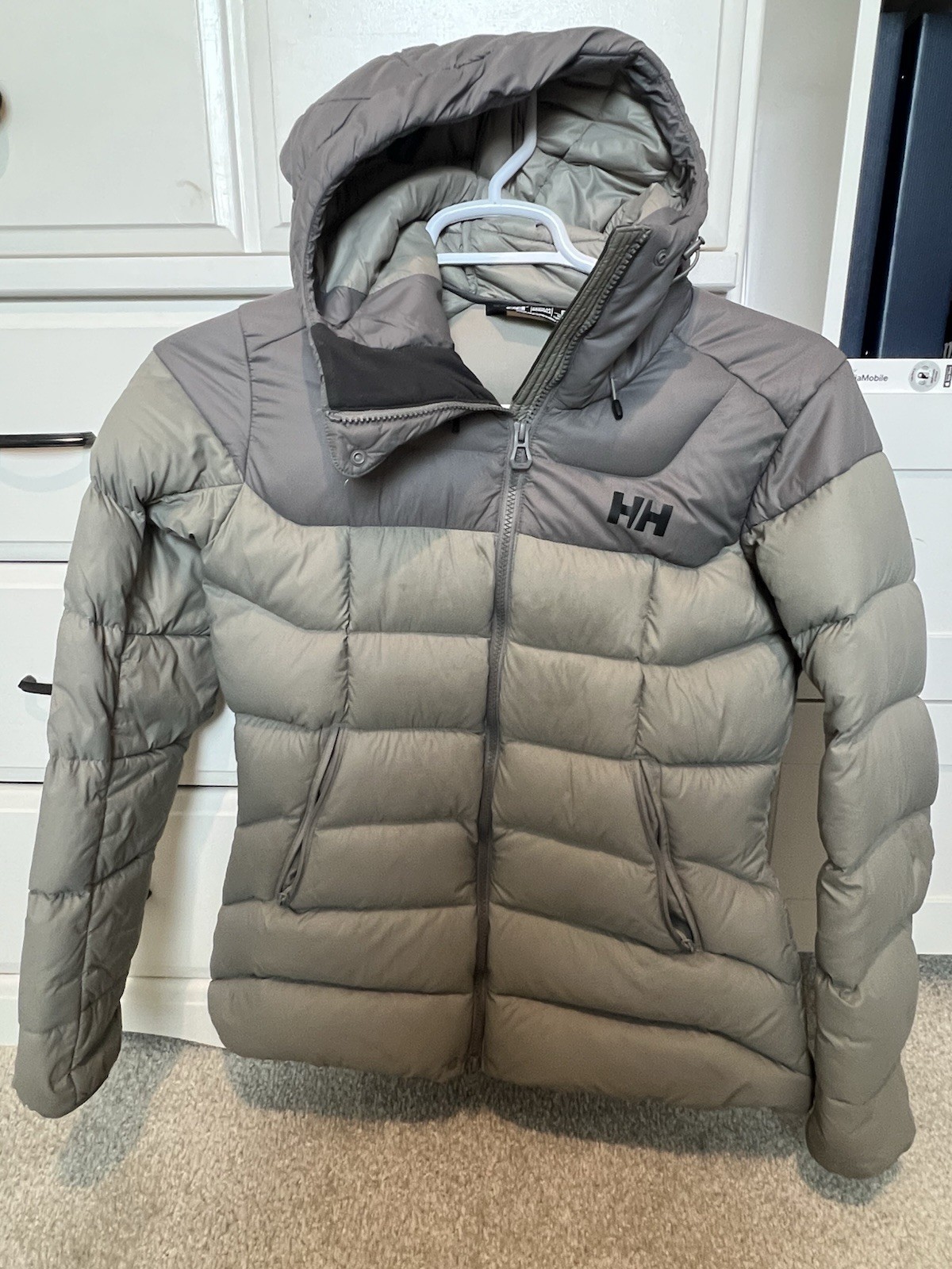 Helly Hansen Jacket - Small - image 1