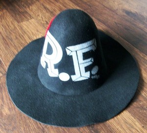 RARE ED BIG DADDY ROTH RAT FINK REUNION "SIGNED" HILLBILLY FELT HAT CRASH HELMET