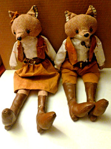 Vintage Mr. & Mrs. Fox Shelf Sitter Dolls In Fox Hunt Attire W/Faux Boots