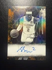 2025 Topps Signature Shai Gilgeous-Alexander Orange (RAW)