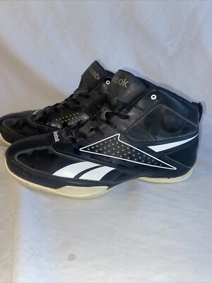 Reebok schwarz weiß Basketballschuhe Turnschuhe Turnschuhe Größe 8,5 UK High Tops 